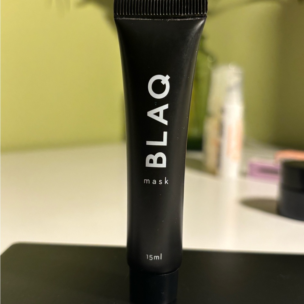BLAQ Activated Charcoal Mask